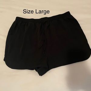 West Loop Black SZ Large Shorts NWOT
